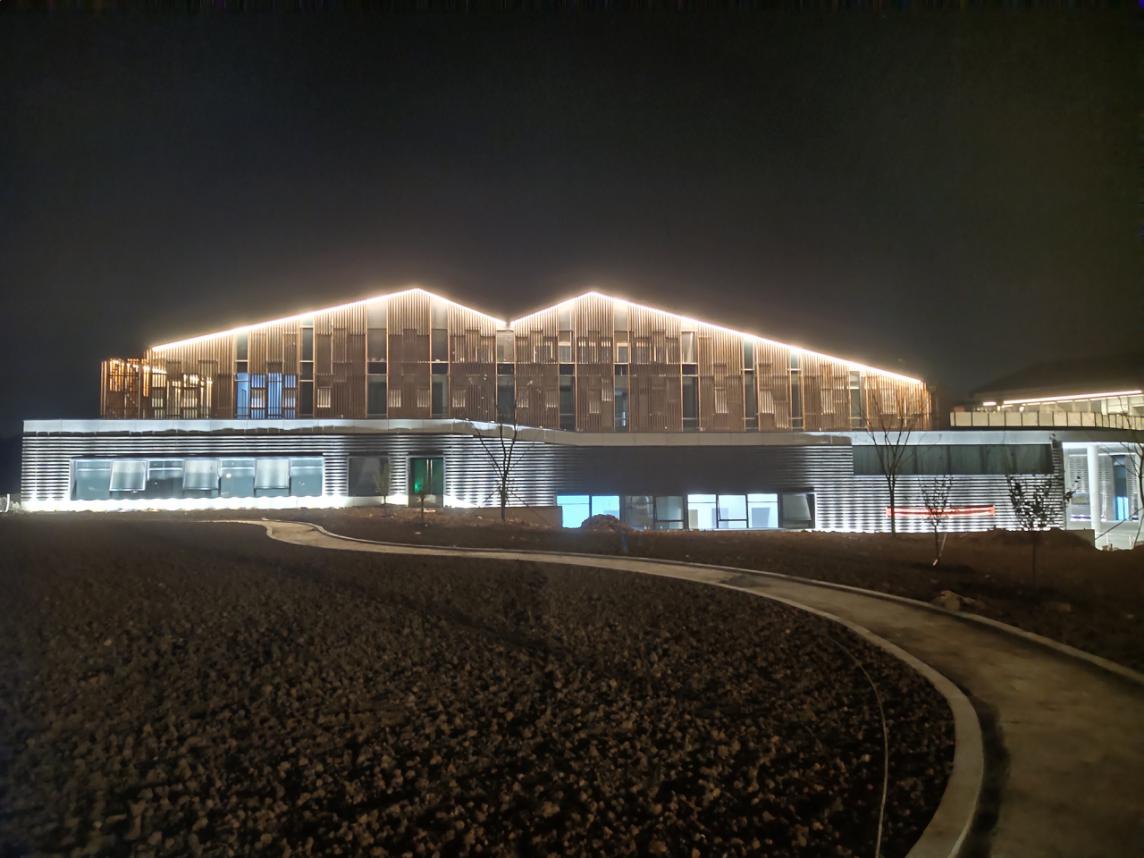 茅山风景名胜区-游客服务中心的建筑外立面亮化照明工程